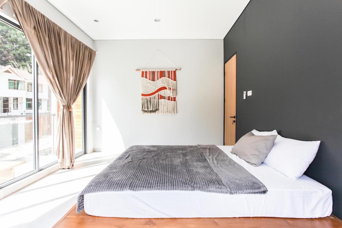 The Banyu House 3 Villa Bandung Exterior photo
